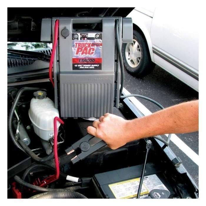 Booster 3000 Peak Amp 12V Jump Starter