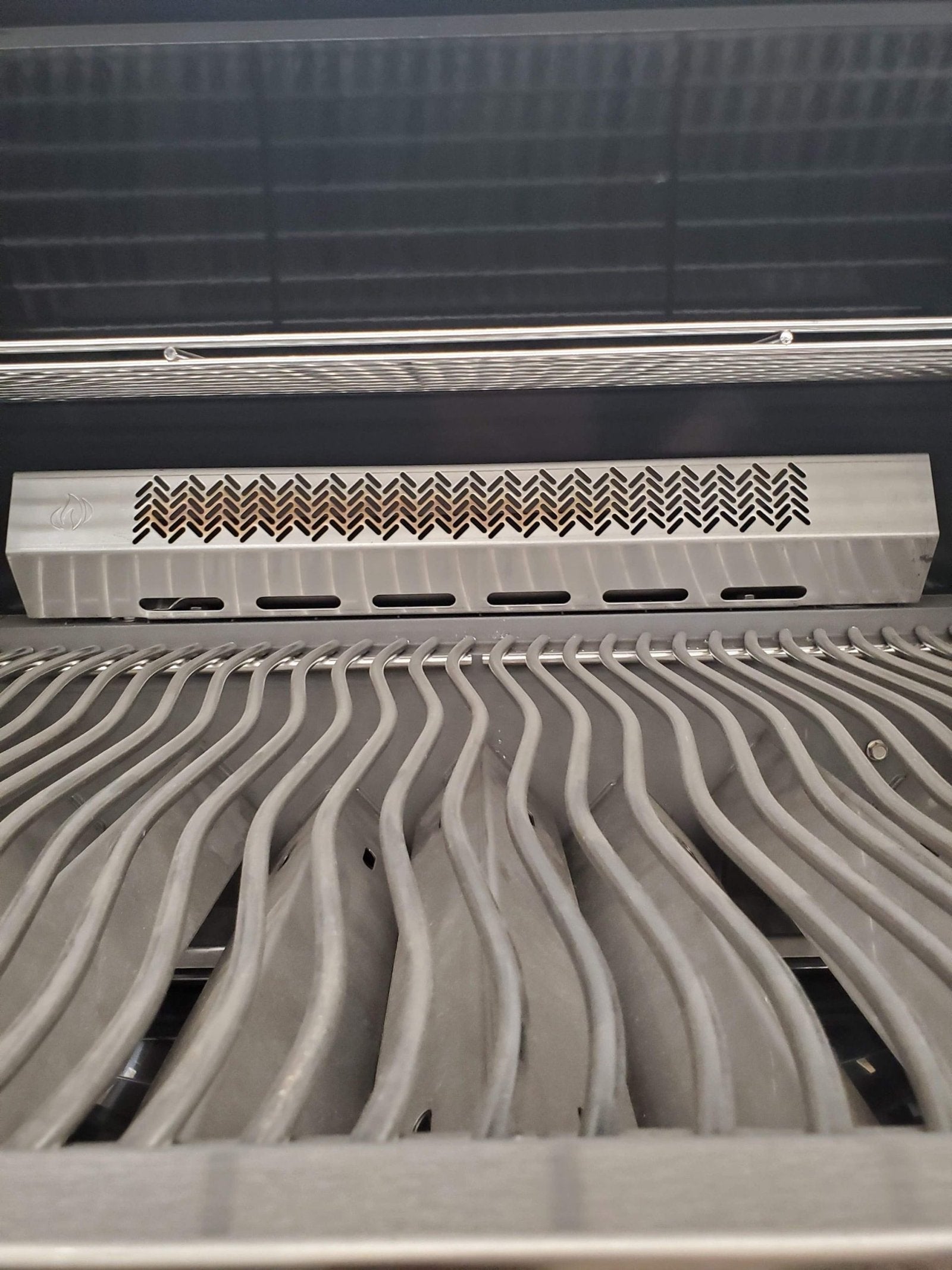 Outlet Napoleon Prestige 500 Propane Grill