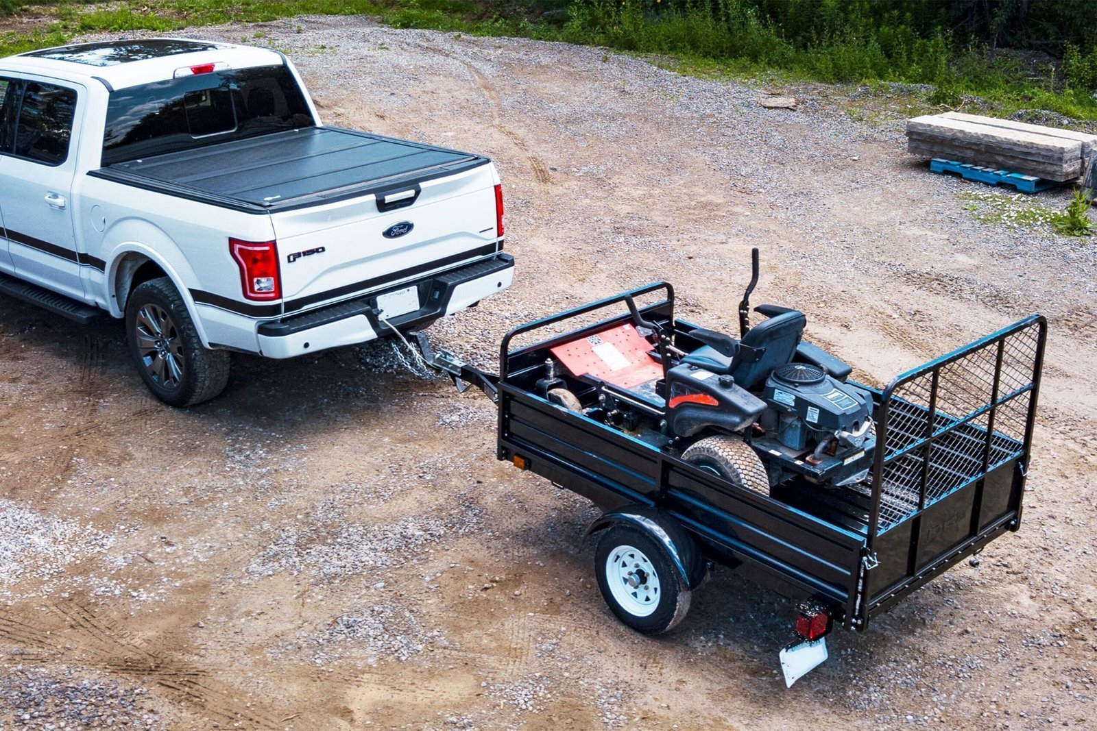 DK2 5-ft x 7-ft Steel Utility Trailer with Ramp Gate ( 1639-lb Capacity ) 2491711