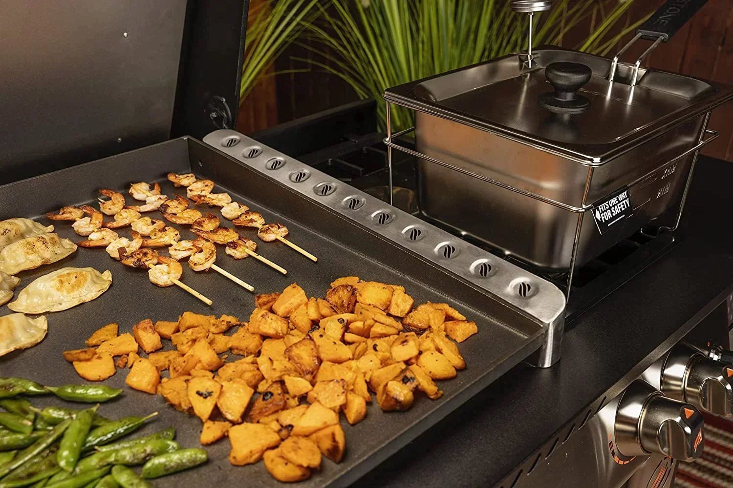 Blackstone Culinary 5 Burner Liquid Propane Outdoor Griddle