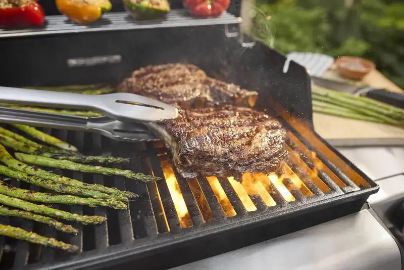 Weber Spirit E-325 Gas Grills - TryIlluminate