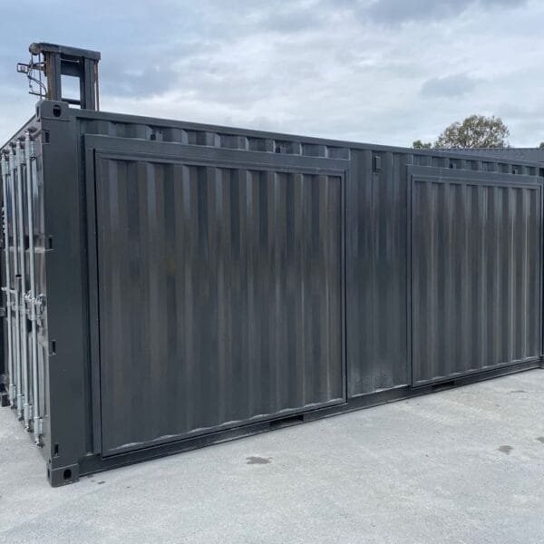 20′ new build, with two large awnings in the side wall, custom paint job, insulated ceiling, power and plywood lining. - TryIlluminate
