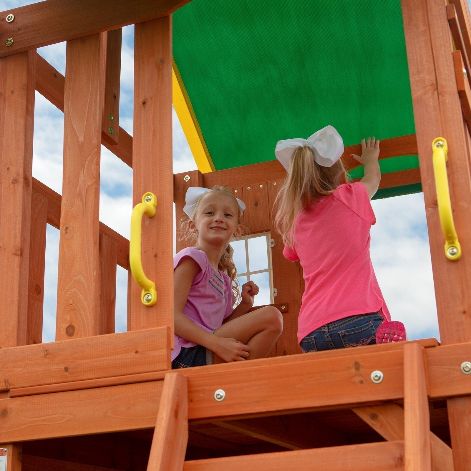 Oakmont Swing Set