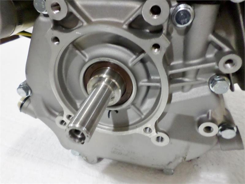 Briggs Professional Series Snow Engine 16.5 TP ES 3/4″ x 2-33/64″ #25D137-0116-ES
