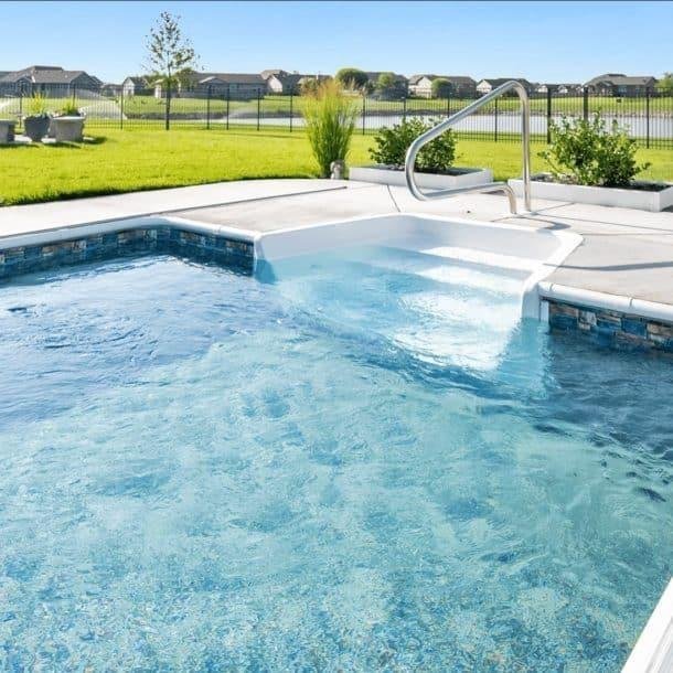 Royal Swimming Pools 8′ Straight Back Step 4-Tread White Cantilever Latham - TryIlluminate
