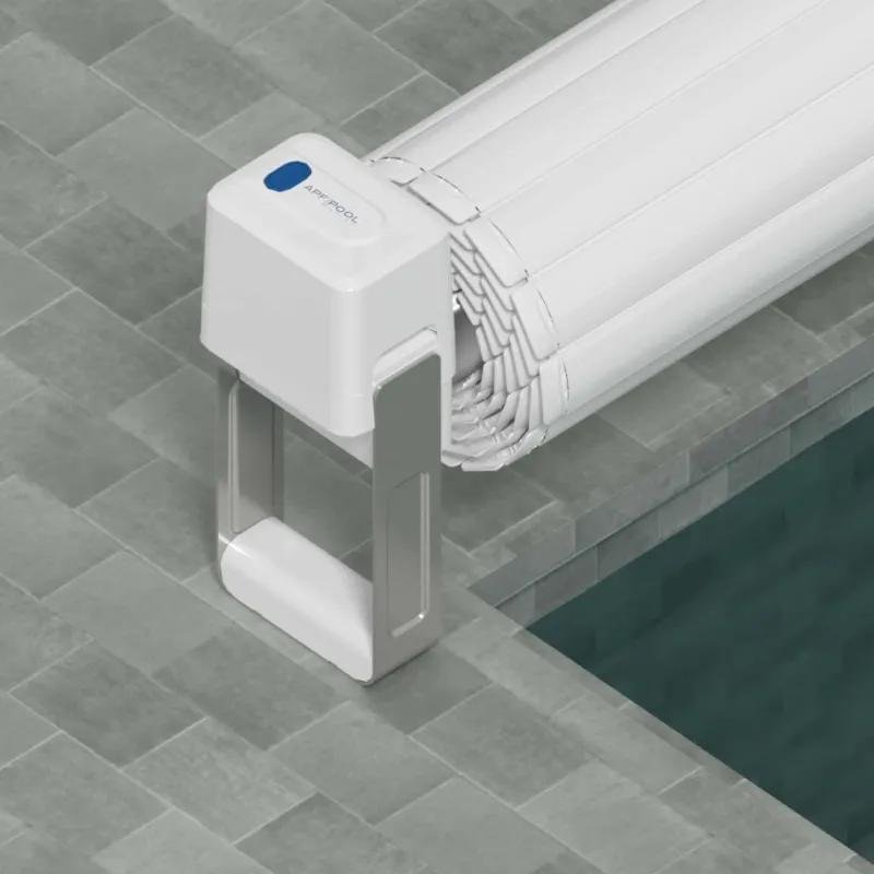 Volet piscine manuel motorisable APF Pool Swift et sa iBox 410 - TryIlluminate