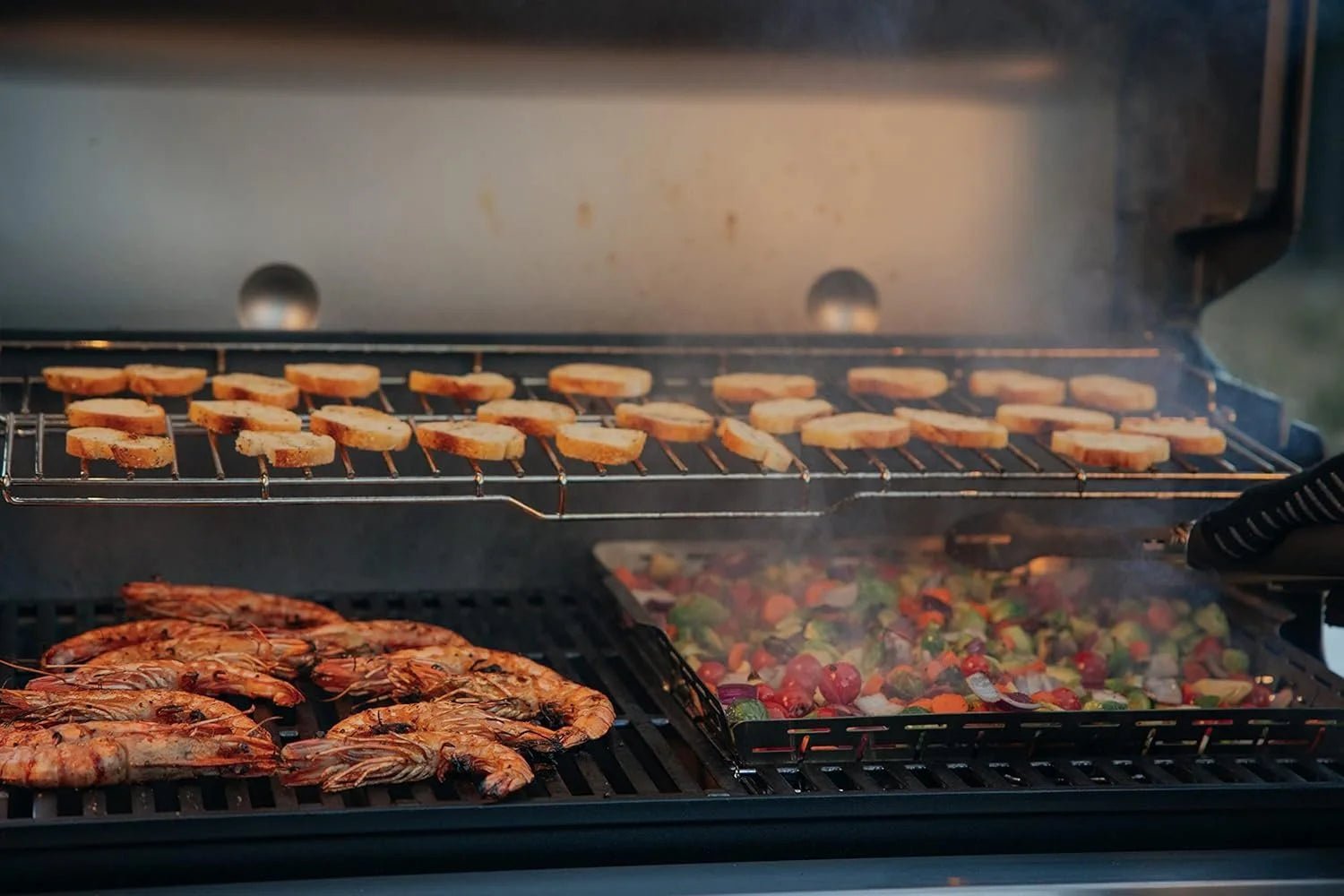 Weber Genesis S-335 Gas Grills - TryIlluminate